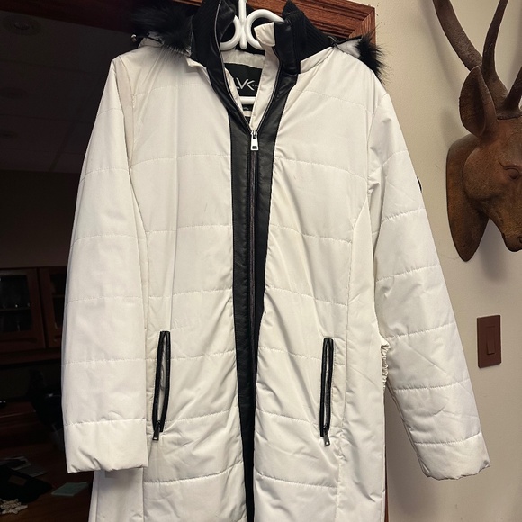 Women 's LVK Parka - Size 1X - Picture 1 of 3